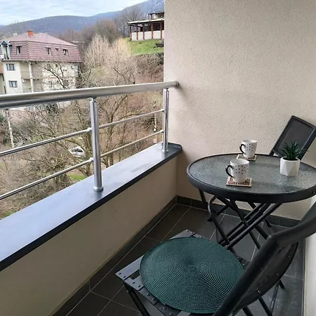 Forest River Apartamento